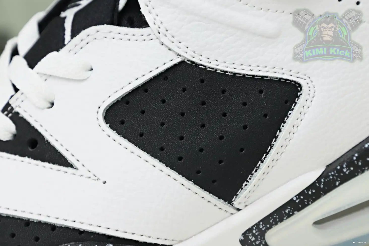 Kimikick Jordan Jordan Oreo Air Retro 6 0821